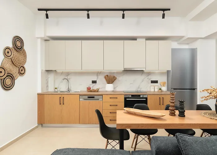 Elia מלון דירות חאניה